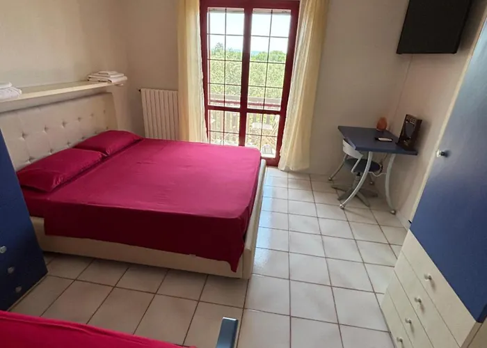 לינה וארוחת בוקר Dei Fiori 4*