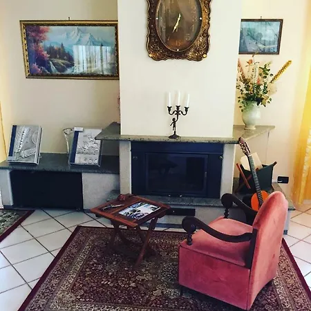 לינה וארוחת בוקר Dei Fiori