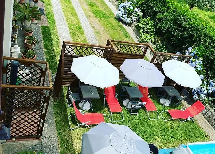 Dei Fiori Bed & Breakfast 4*